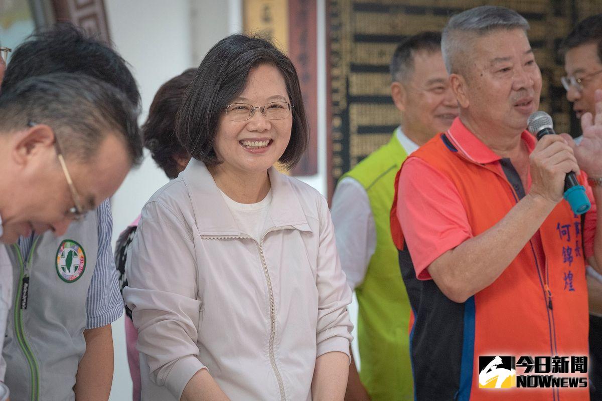 針對美國總統川普在美東時間19日證實，批准對我國軍售F-16V新型戰機，並已預先通知國會，總統府對此表示感謝。(圖／總統府提供）