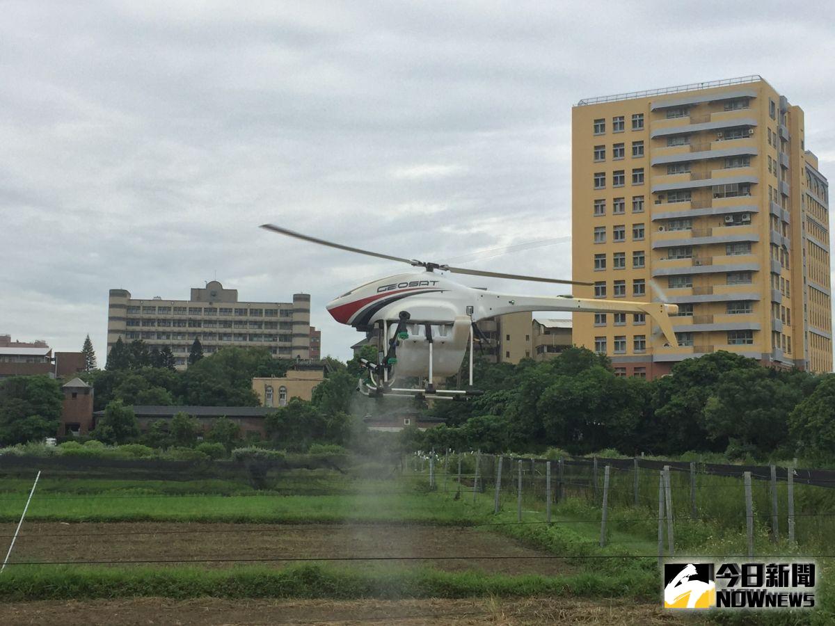 ▲台大生物資源暨農學院與經緯航太公司產學合作成立「先端智農實驗室」，結合無人機、大數據等先端科技，打造智慧農業。（圖／記者黃仁杰攝，2019,08,19)
