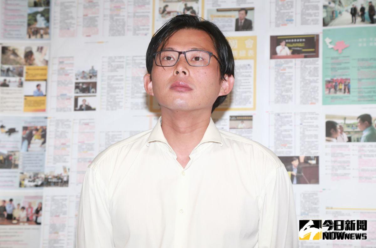 ▲時代力量立委黃國昌2020不選新北市第12選區，改由辨公室主任賴嘉倫參選。（圖／記者葉政勳攝 , 2019.08.20）