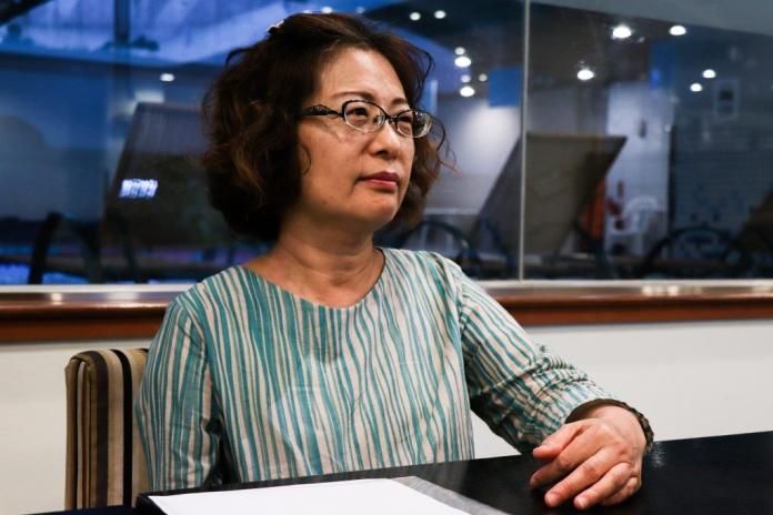 國美館典藏管理組組長薛燕玲表示,會根據藝術品的創作歷程、風格轉變、對藝術史的影響等因素,去判斷是否蒐藏。 圖/林莉庭攝
