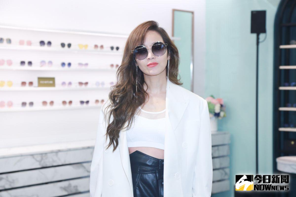 ▲侯佩岑出席墨鏡品牌新店開店記者會。（圖／記者葉政勳攝 , 2019.08.23）