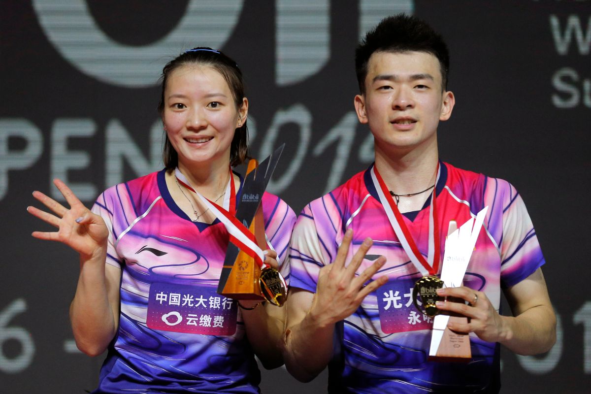 鄭思維和黃雅瓊。（圖／美聯社／達志影像）