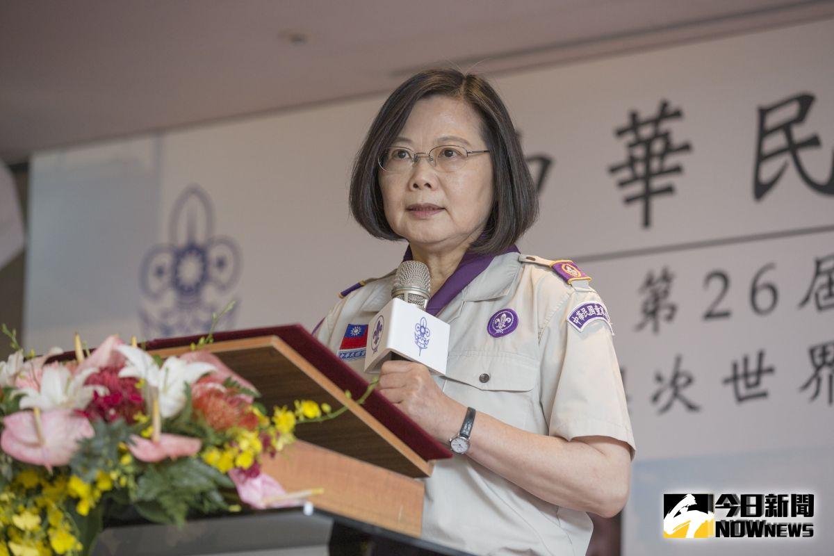 對於購置台灣駐紐約辦事處到底是前行政院長游錫堃或是總統蔡英文買的，蔡英文26日在臉書坦承自己記錯了！是游錫堃任內買的。（圖／總統府提供）