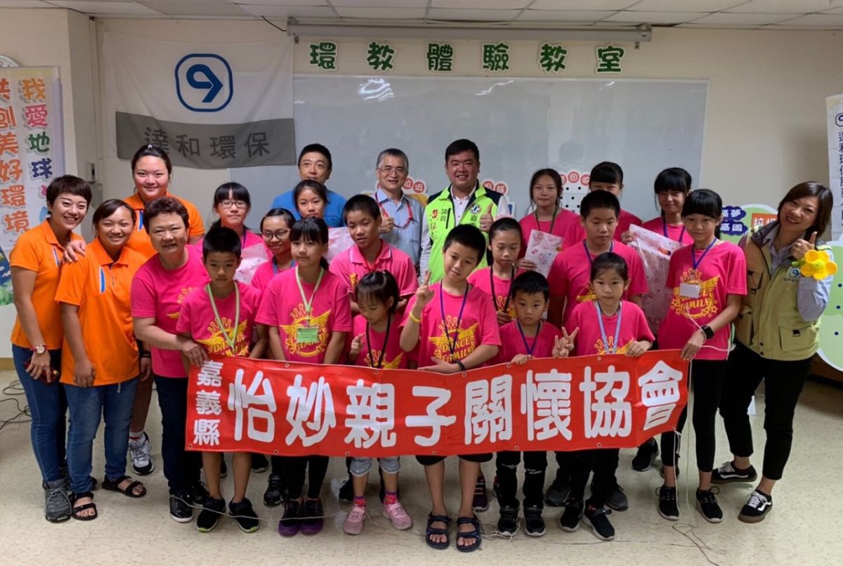 ▲嘉義縣議會黃鉦凱議員協助怡親基金會籌措資金，協助兒童們得以親近自然。（圖／黃鉦凱議員服務處提供）
