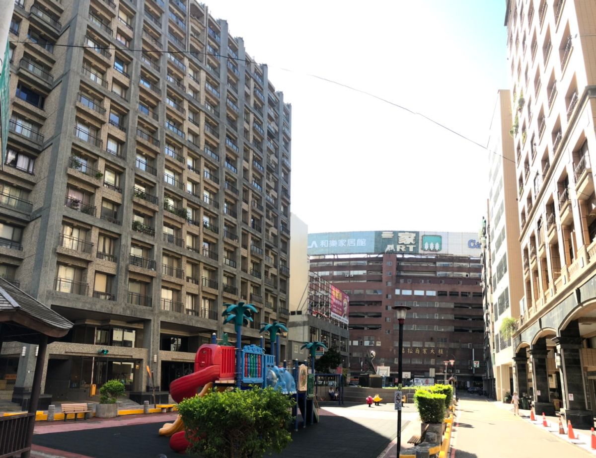 ▲竹北家樂福商圈發展已久，區內住宅少有釋出。（圖／信義房屋提供） 