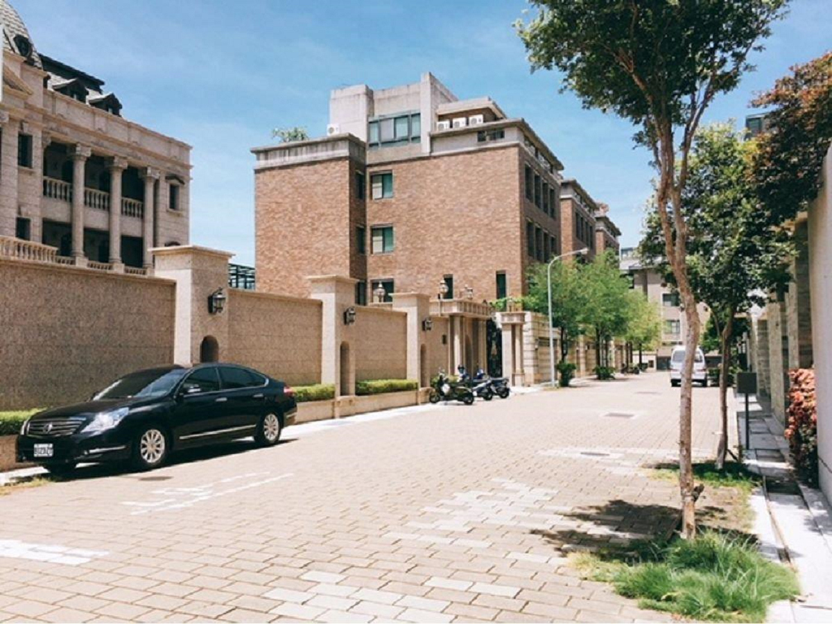 ▲湖美社區位於台南市中西區，幾乎每條街道都有公園，綠意盎然。（圖／信義房屋提供） 