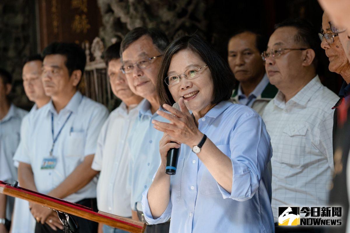 蔡英文總統在今（26）日提名陳瑞敏先生為審計部審計長，咨文26日送立法院（圖／總統府提供）