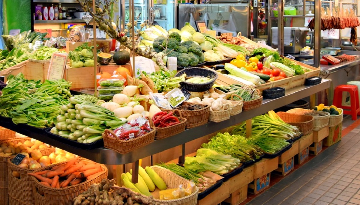 ▲台北哪間菜市場最神？答案「一面倒」：不在乎價錢的話。（圖／截取自士東市場官網）