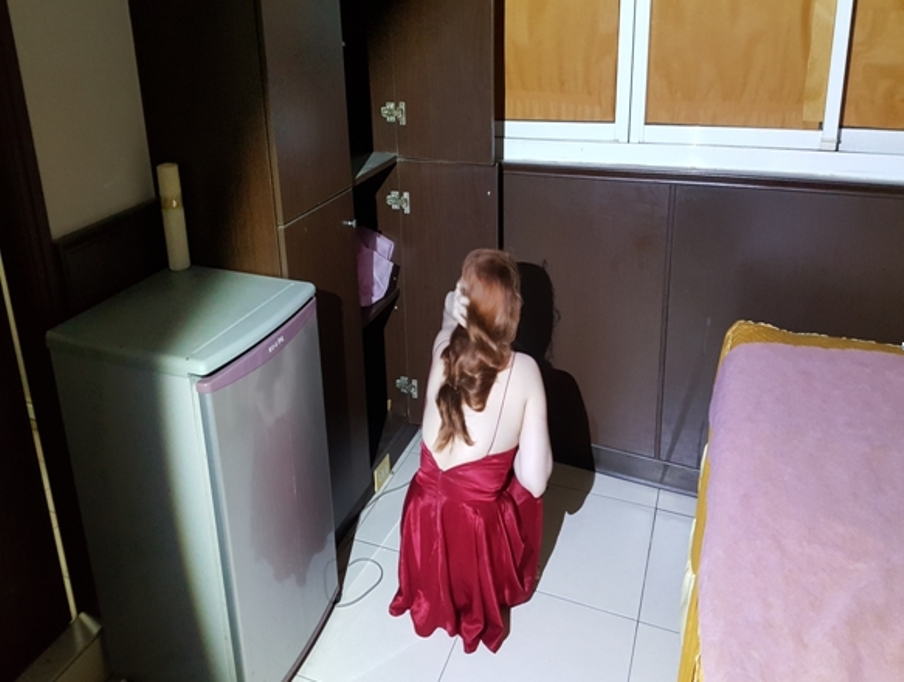 ▲警方查獲越籍女子假觀光真賣淫。（圖／記者陳聖璋翻攝）