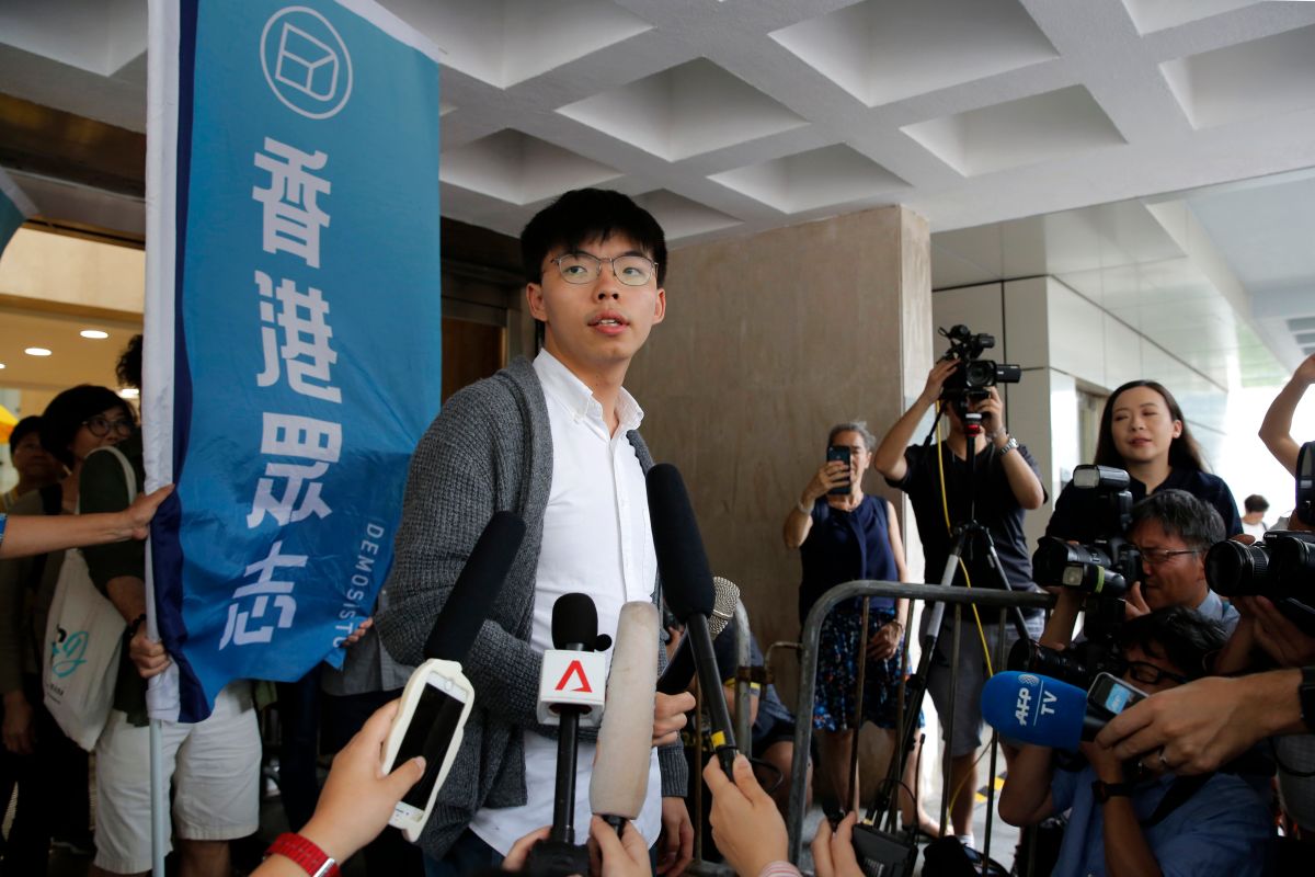 ▲香港眾志秘書長黃之鋒驚傳被捕，港府疑開始為《緊急法》試水溫。（圖／美聯社／達志影像）