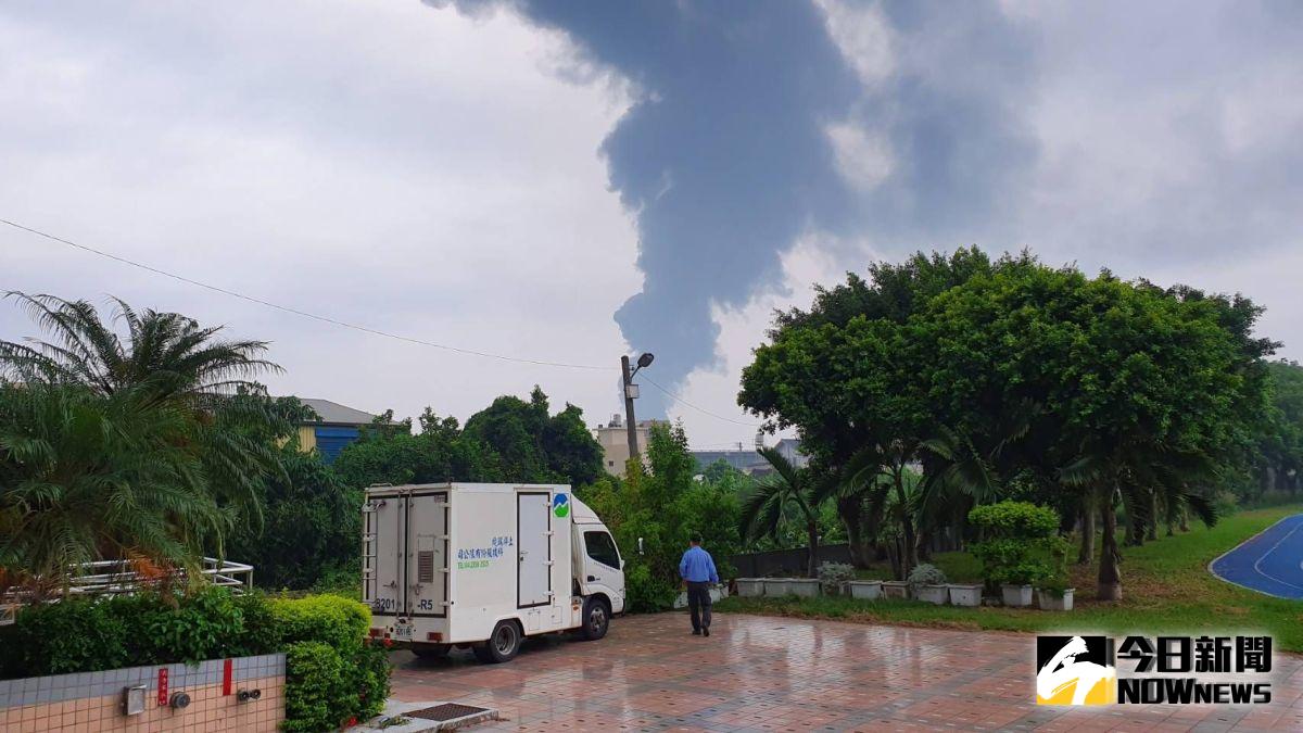 ▲彰化縣環保局派空氣品質監測車於下風處進行監測及執行戴奧辛採樣。（圖／記者陳雅芳攝，2019.08.30）