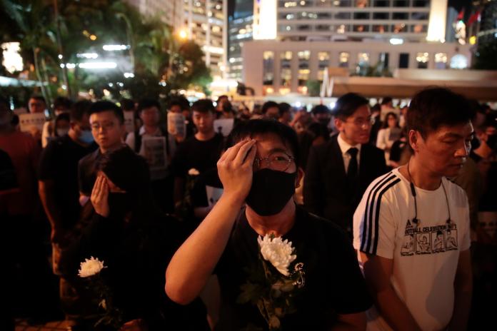 ▲外界憂心近日一連串抓捕，恐讓香港反送中民怨更為沸騰。圖為 30 日晚間港民抗議照片。（圖／美聯社／達志影像）