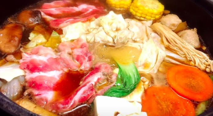 ▲台灣人超愛吃火鍋，一年四季都在吃。（圖／翻攝臉書）