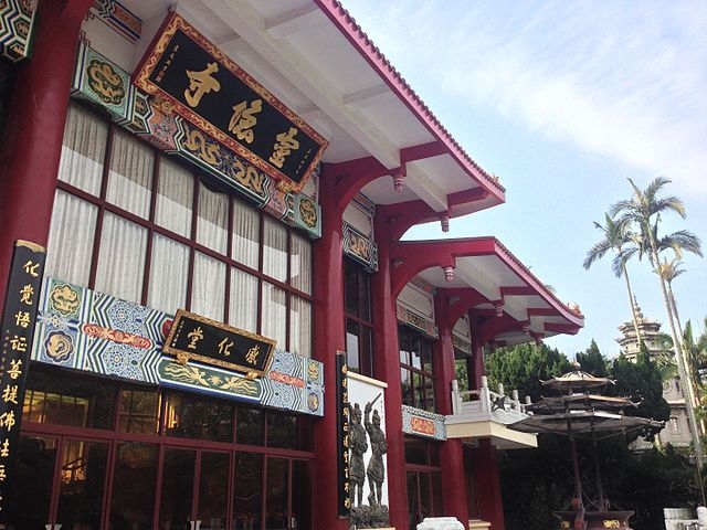 新竹靈隱寺原名感化堂，牌匾仍保留。（圖／WIKI圖庫，Outlookxp攝）