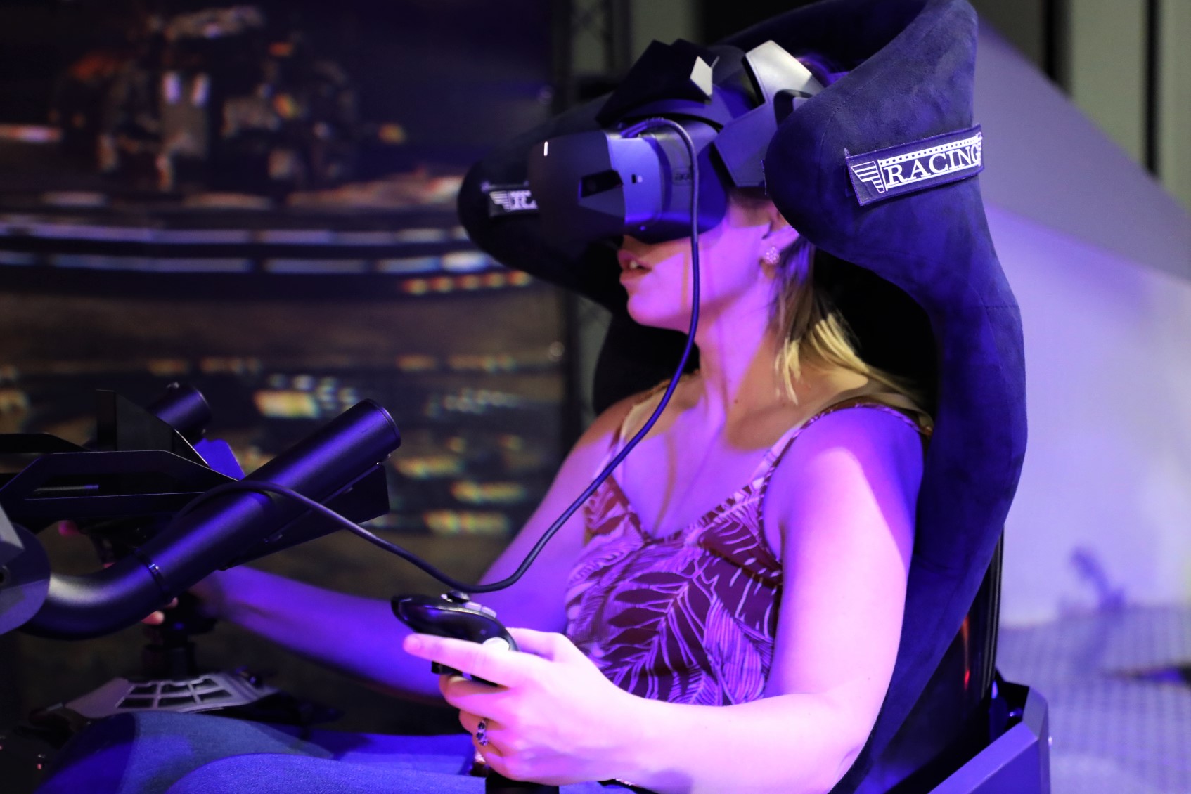 Britney表示VR體感操縱讓遊戲體驗更逼真