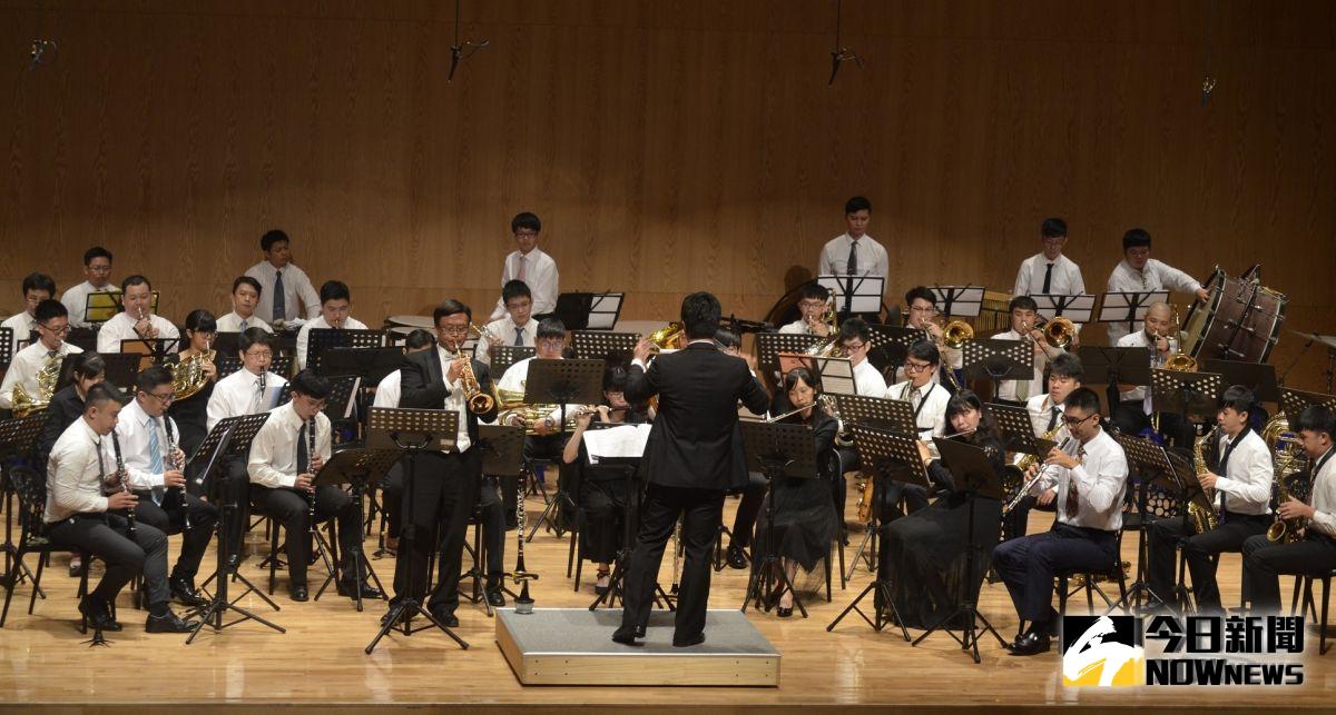 ▲嘉義高中校友管樂團合奏音樂會，首度移師北港文化中心演出。（圖／記者蘇榮泉攝，2019.09.01）