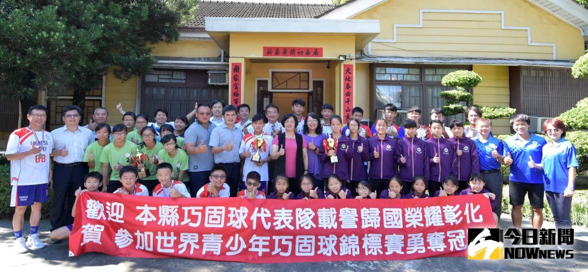 ▲2019年世界青少年巧固球錦標賽，彰化縣巧固球隊前往新加坡參賽，一舉勇奪五面金牌，縣長王惠美邀請巧固球小將們吃早餐。（圖／記者陳雅芳攝，2019.09.02）