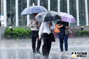 快訊／下班注意！北北基「大雨特報」　東北季風雨勢一路下到晚上
