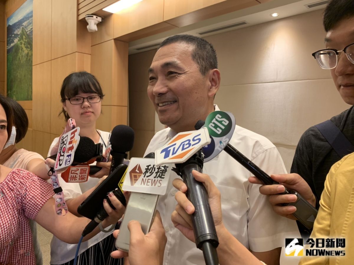 ▲侯友宜回應，一切以市政行程為主，當天會一路忙到晚上11、12點，仍不確定能否參與韓活動。（圖／記者宋原彰攝，2019.09.04）