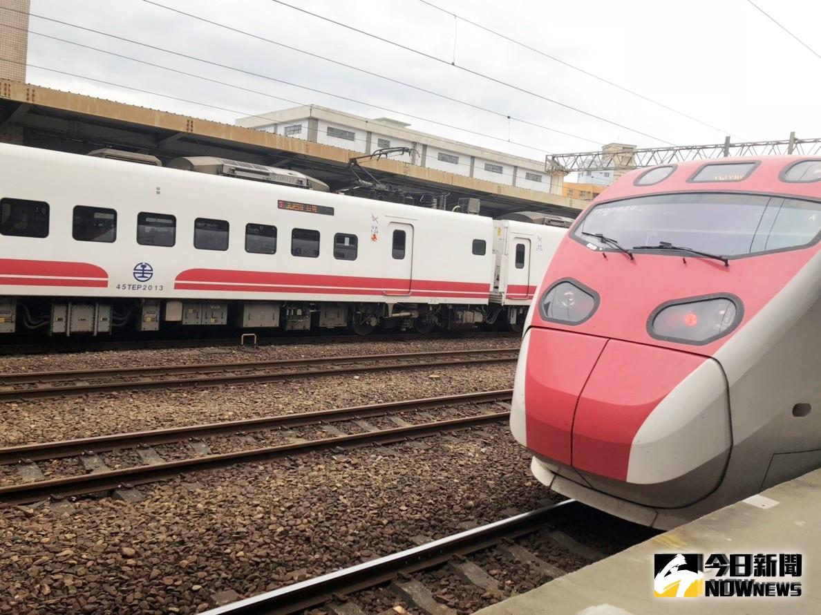 ▲一輛普悠瑪列車6日晚間發生車軸過熱冒煙疏散旅客事件，特檢小組將於明（8）日赴台北機務段現場查察，以協助釐清過熱原因。（圖／NOWnews資料照片）