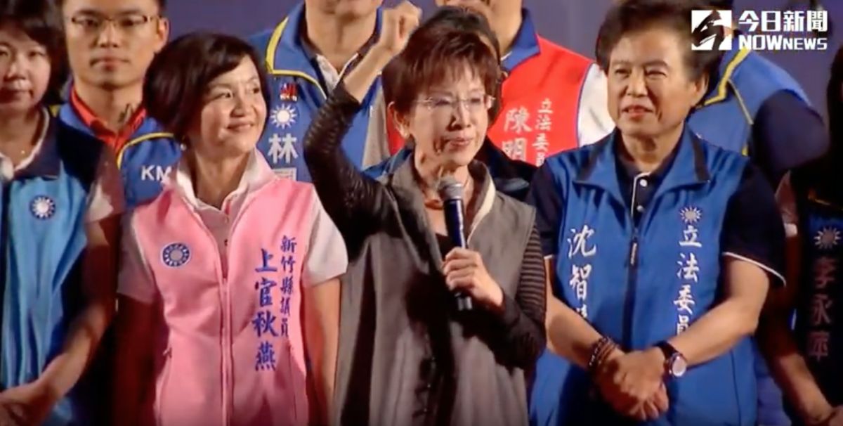 ▲國民黨總統候選人韓國瑜今(8日)晚間在三重水漾公園舉辦造勢活動，前主席洪秀柱到場致詞時說「我實在不喜歡韓國瑜！」但她隨後也做出解釋。（圖／NOWnews攝影中心）   