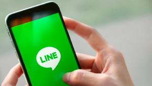 line ▲有網友好奇「LINE在台灣有機會被取代嗎」,貼文一出,眾人反喊2關鍵。(圖/翻攝LINE官網)