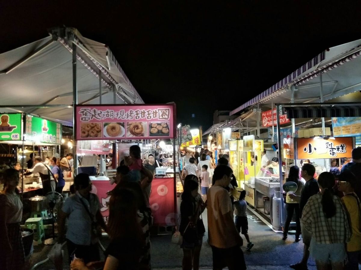 ▲打狗商場違規營業，高市都發局將依法裁罰，不排除斷水斷電。(圖／高市府提供)