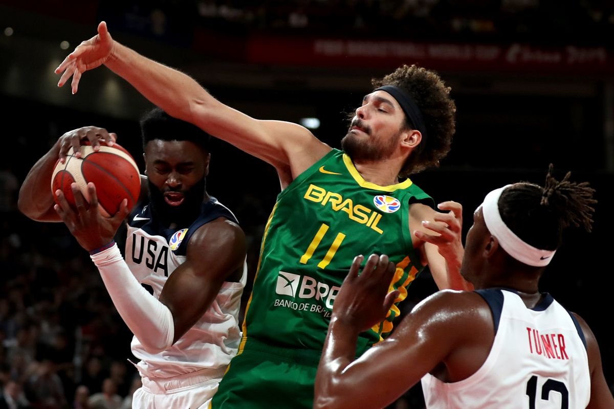 世界盃男籃賽小組賽最後一戰，巴西不敵美國。（圖／美聯社／達志影像）