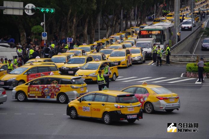台灣計程車司機開始好賺了？　超大福利：選舉到了真好
