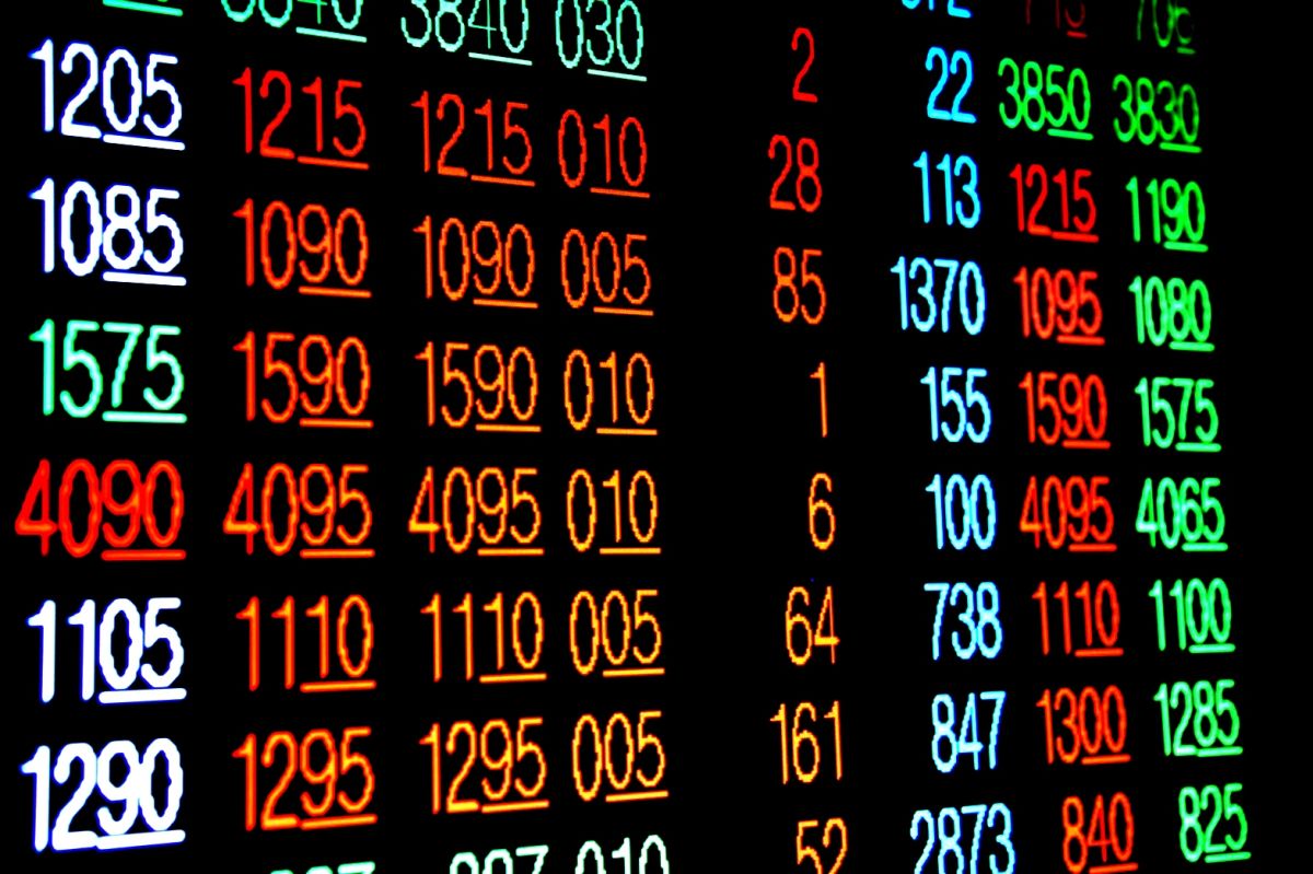 ▲美國總統川普今（12）日也宣布，要延後原定10月1日對2500億美元的大陸商品關稅調至30%，消息一出台股蘋概股走揚。（圖／NOWnews資料照片）