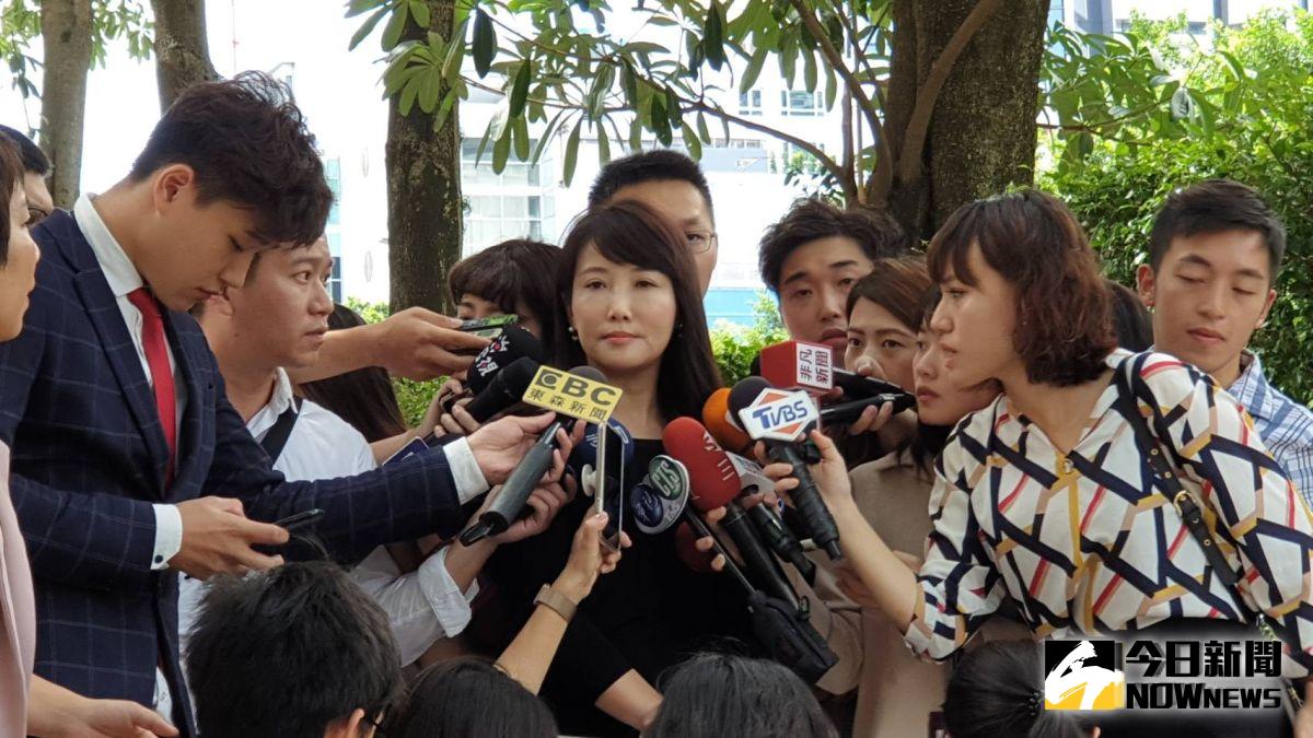 ▲郭台銘辦公室發言人蔡沁瑜今（12）日接受媒體訪問時宣布，「即日起，郭台銘先生退出中國國民黨！」。（圖／記者許家禎攝，2019.9.12）