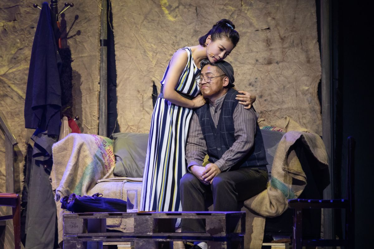 ▲丁噹摔傷後繼續演出《搭錯車》。（圖／相信音樂提供）