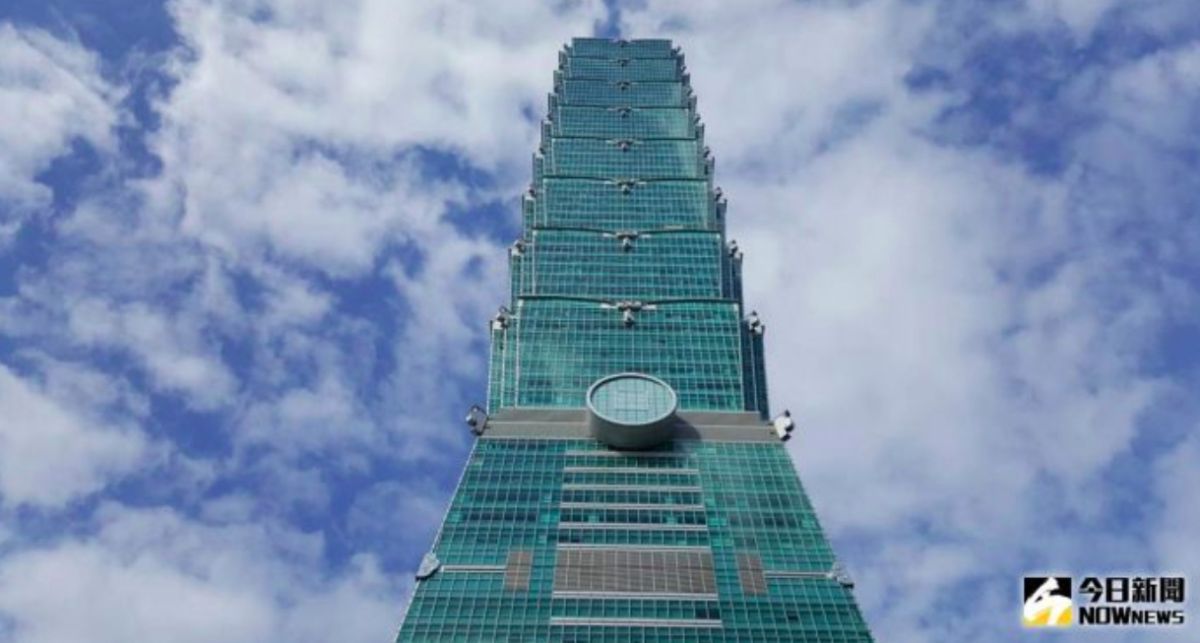 ▲ 台北月薪20萬的工作與澎湖40萬的工作你選哪邊？（示意圖／NOWnews資料照片）