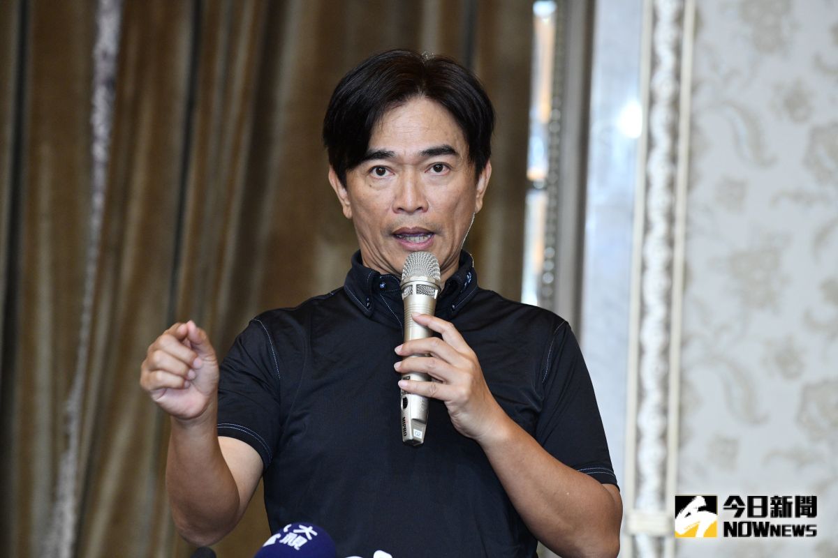 吳宗憲投資「海豚吸塵器」出面反駁負面新聞。（圖／記者林柏年攝，2019.9.16）

