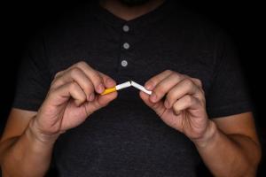 糖尿病一年奪命1.2萬人！戒菸降罹患風險40%　4管道快把菸戒了　
