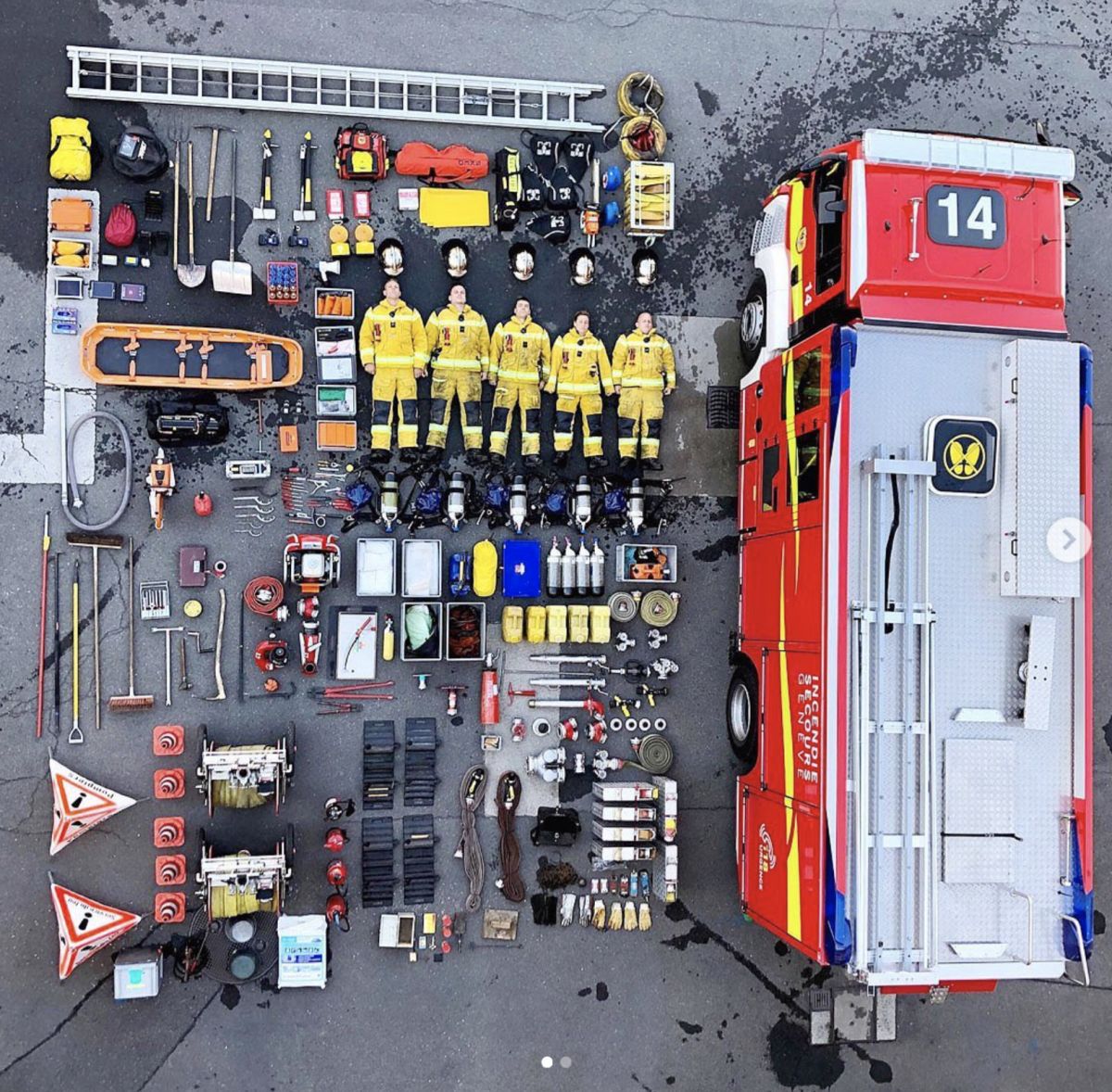 瑞士日內瓦消防隊也不遑多讓（圖翻攝自IG:ville_de_geneve)