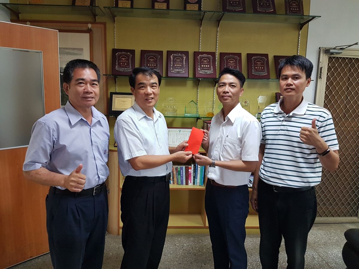 ▲台電嘉義區處頒發獎金給公路警察，並達成合作打擊犯罪協議。（圖／台電嘉義區處提供）