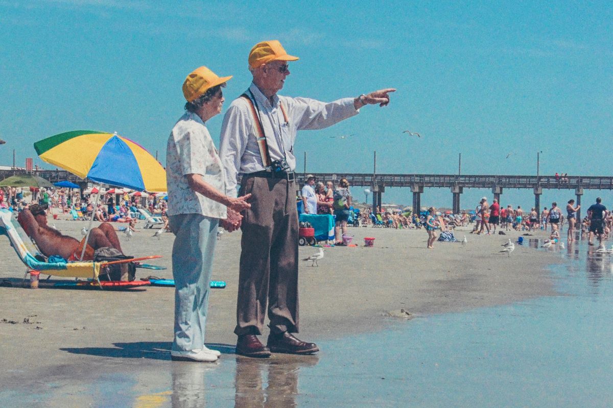 ▲日本一對人瑞夫婦歲數相加高達 199 歲。（示意圖／非當事人，取自 Unsplash ）