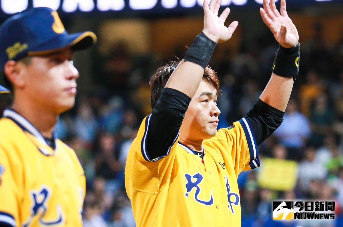 ▲中信兄弟彭政閔在新莊棒球場最後一戰。（圖／記者葉政勳攝 , 2019.09.18）