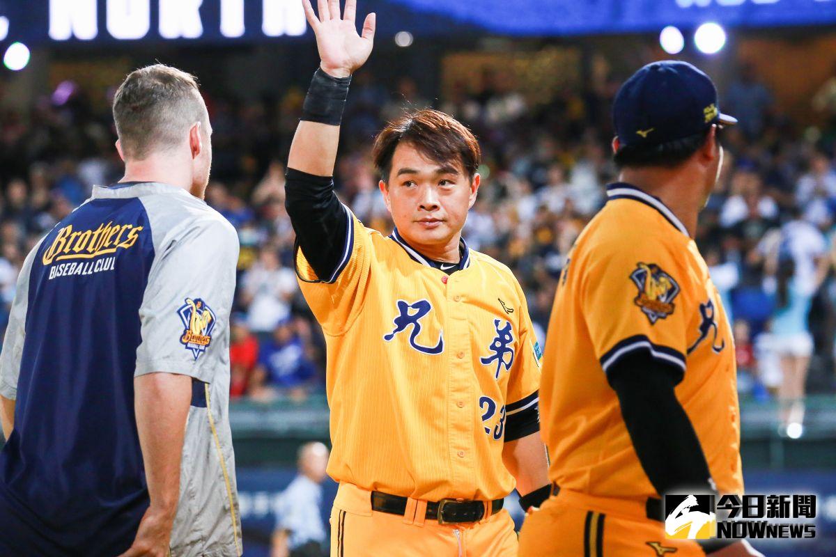▲中信兄弟彭政閔在新莊棒球場最後一戰。（圖／記者葉政勳攝 , 2019.09.18）