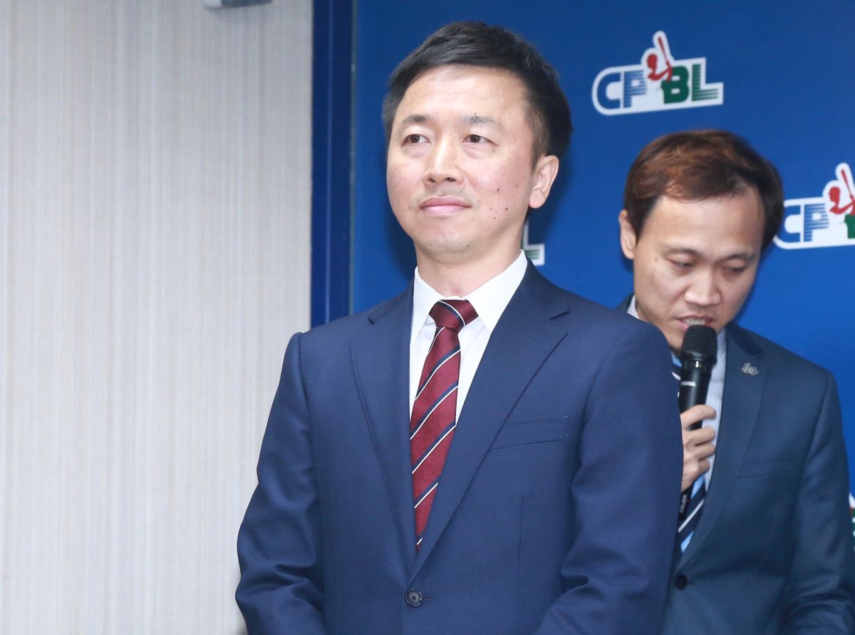 ▲樂天在2019年收購Lamigo，時任樂天宮城球場本部長川田喜則，現為樂天領隊。（圖／葉政勳攝）