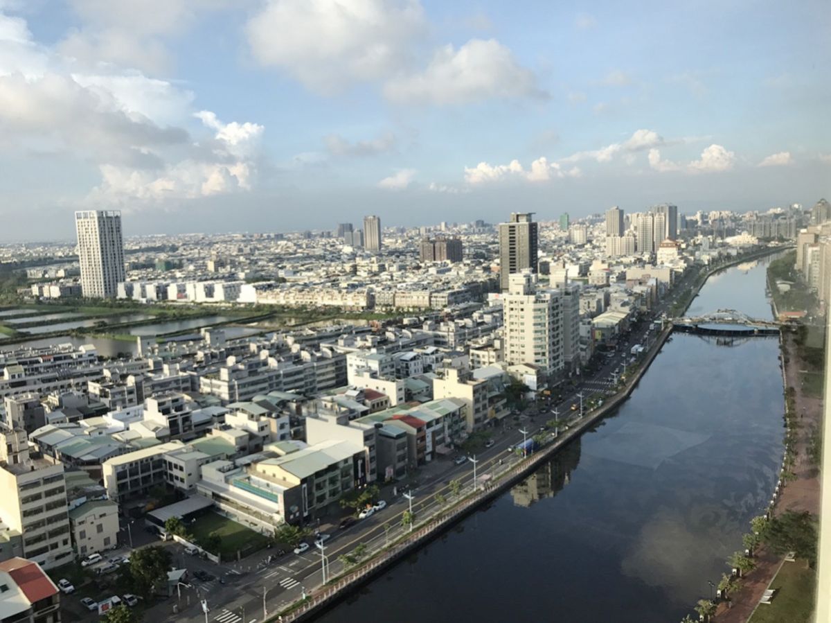 ▲台南房地價漲幅高居六都第一，與重大建設挹注，重大開發區陸續標售及南科拓廠很大關係。（圖／信義房屋提供）