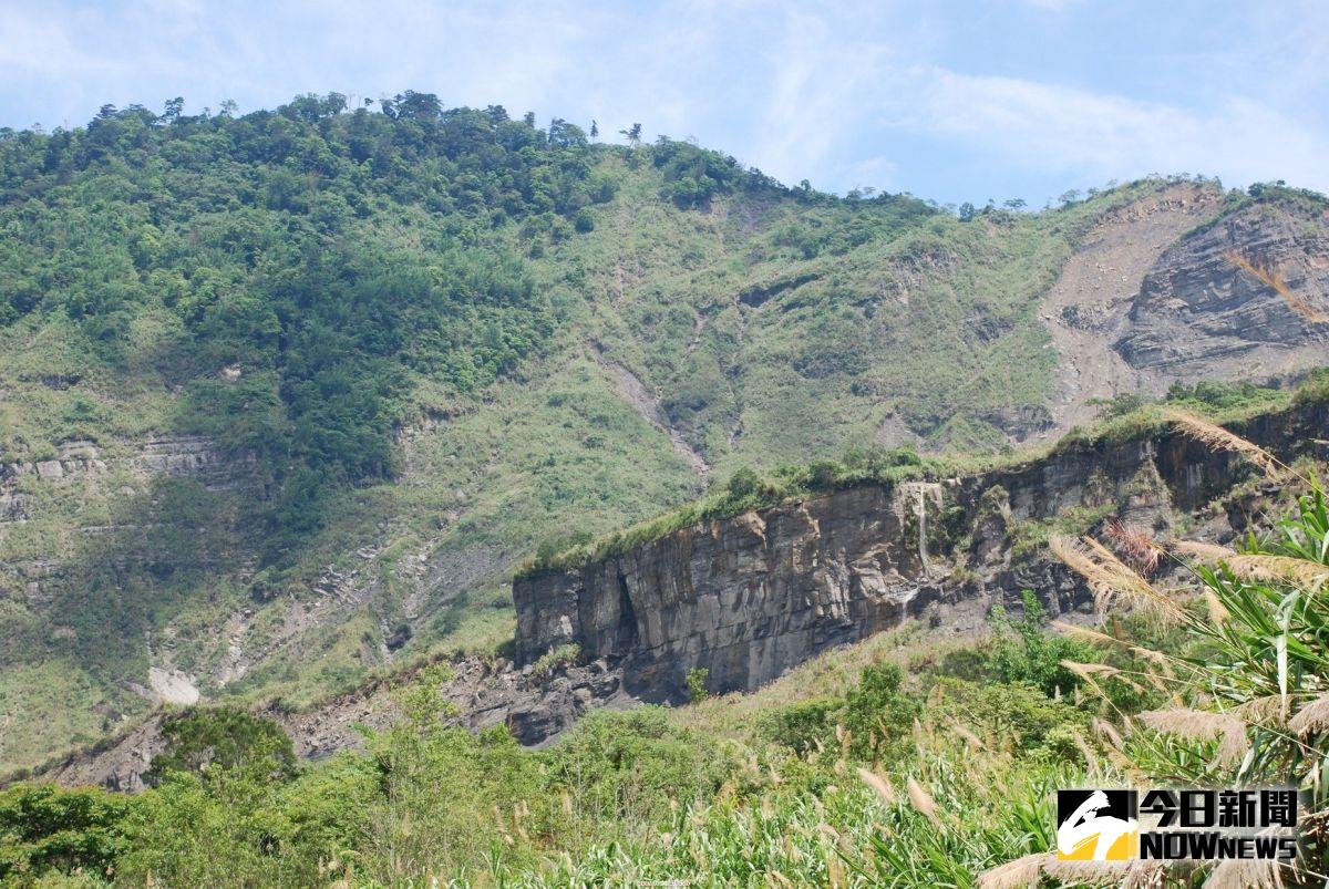 ▲草嶺走山後留下了世界自然奇景。（圖／記者郭春輝攝，2019.09.20）