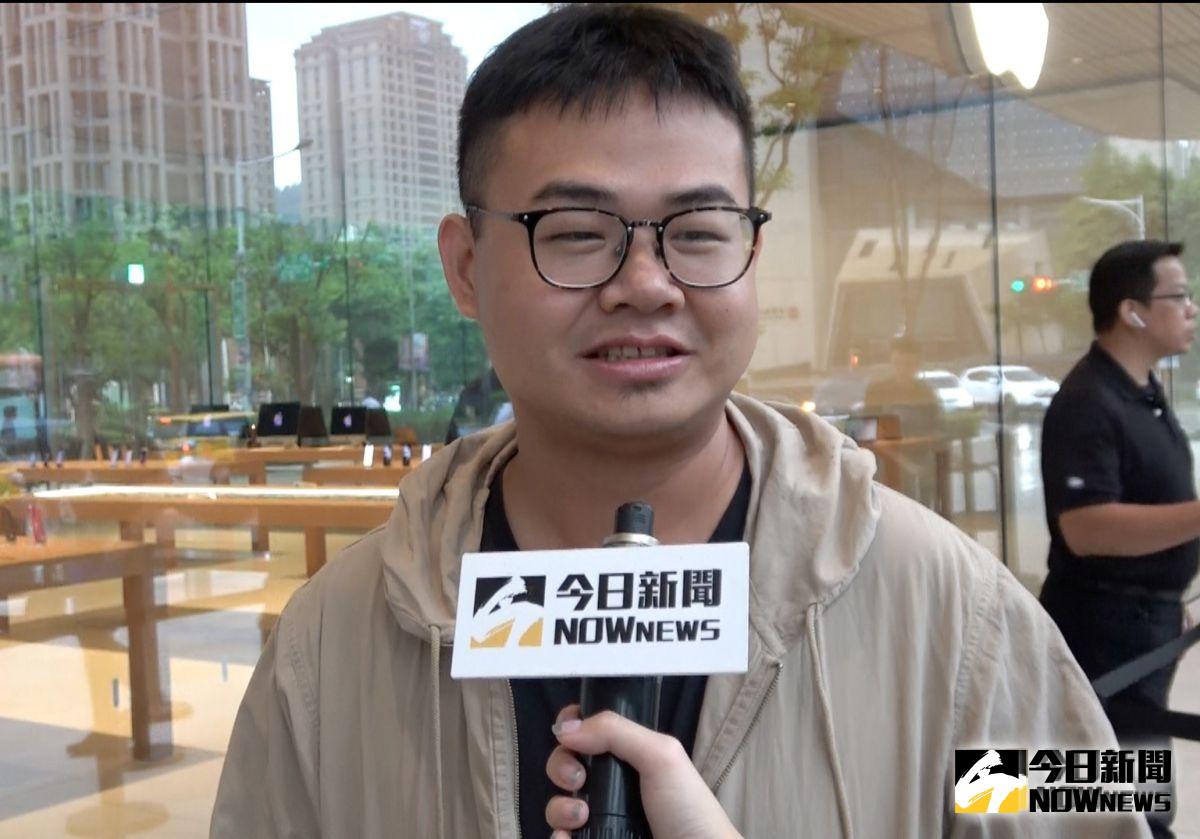 ▲許先生已經兩次拿到頭香了。（圖／記者葉政勳攝，2019.9.20）