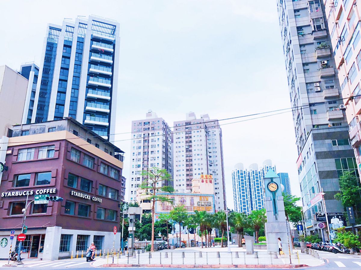 ▲中南部等外地民眾多是因為工作而北上，在新北買房最重視交通機能。（圖／信義房屋提供）