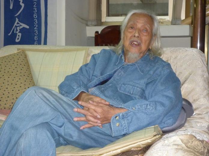「台灣歐吉桑」史明於9月20日晚間病逝，享嵩壽103歲。(圖／摘自Su Beng-史明粉絲頁) 