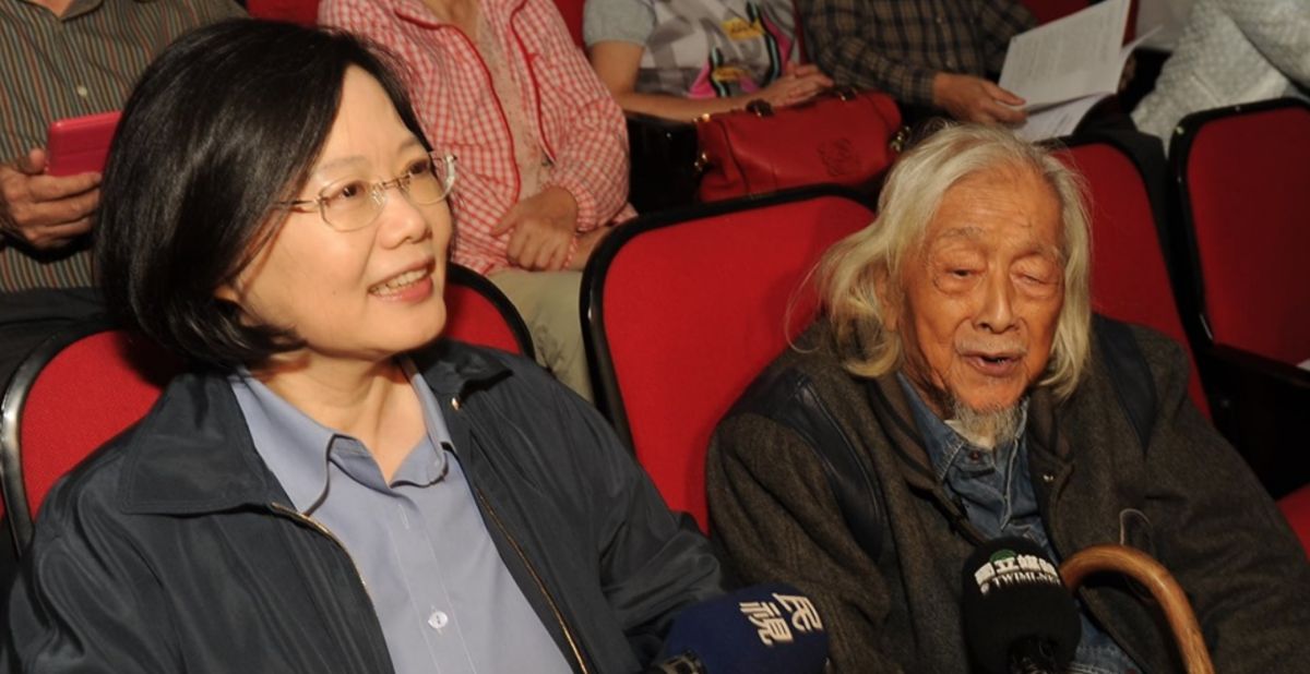 史明基金會董事長黃敏紅表示，史明走之前最掛念仍是蔡英文明年要連任。 (圖/擷取自史明臉書)