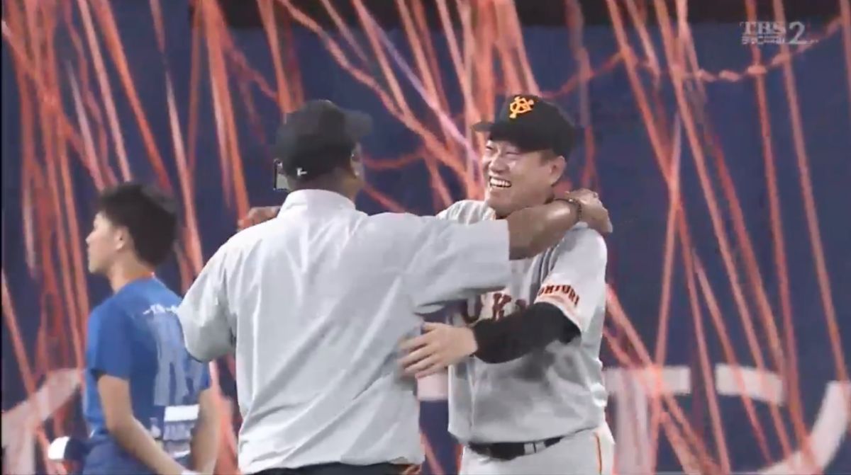 巨人隊總教練原辰德落淚。（圖／取自網路）