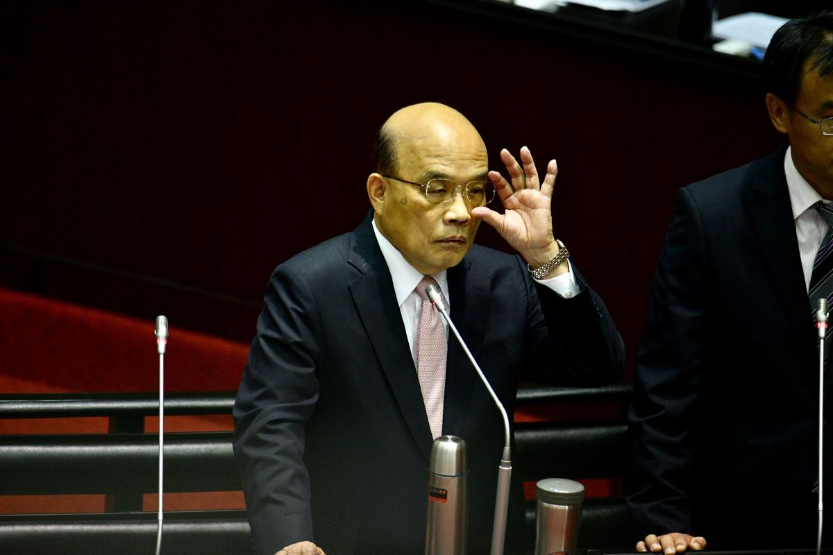 ▲蘇貞昌24日赴立法院備詢，為了土雞蛋與藍委陳玉珍對嗆。（圖／記者林柏年攝 2019.09.24）