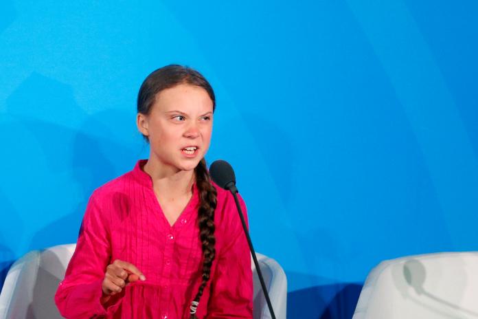 ▲ 16 歲的瑞典少女桑伯格，23 日在聯合國氣候行動峰會上，怒嗆各國領袖對於全球暖化等生態危機的無所作為，簡直是「好大的膽子」。（圖／美聯社／達志影像）